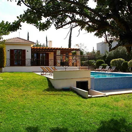 Aphrodite Hills Superior Superior 0066 Air Conditioning 3 Bedrooms